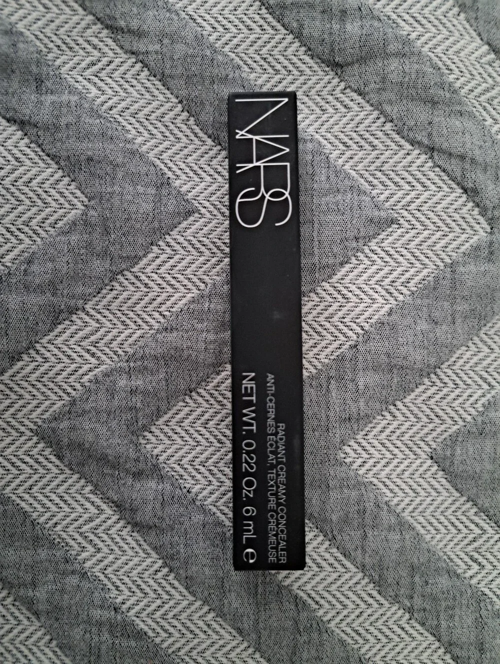 NARS Radiant Creamy Concealer in Light 2 Vanilla